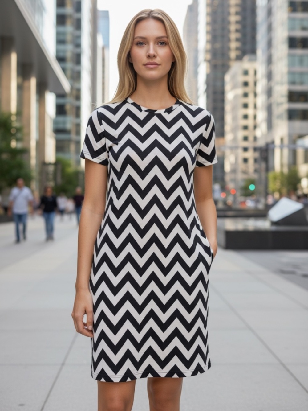 Tacera • Cream Navy Chevron Shift Dress • Short Sleeve • Size L • Vintage